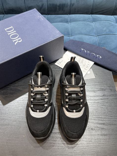 dior b22 bijenkorf